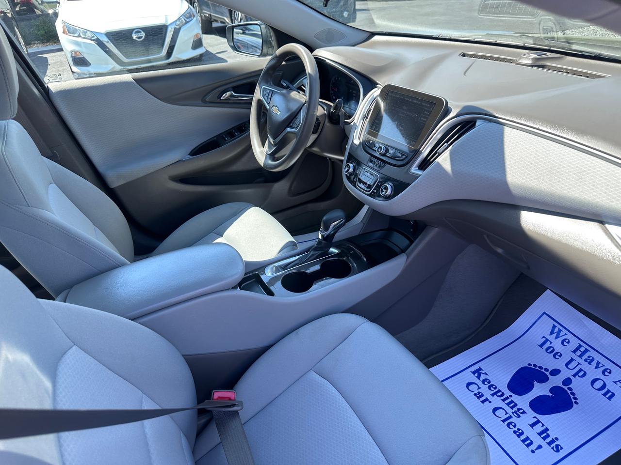 Chevrolet Malibu 4dr Sdn LS w/1FL 2022