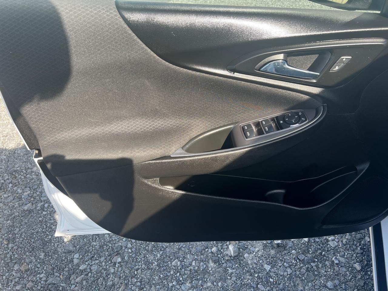 Chevrolet Malibu 4dr Sdn LT 2022