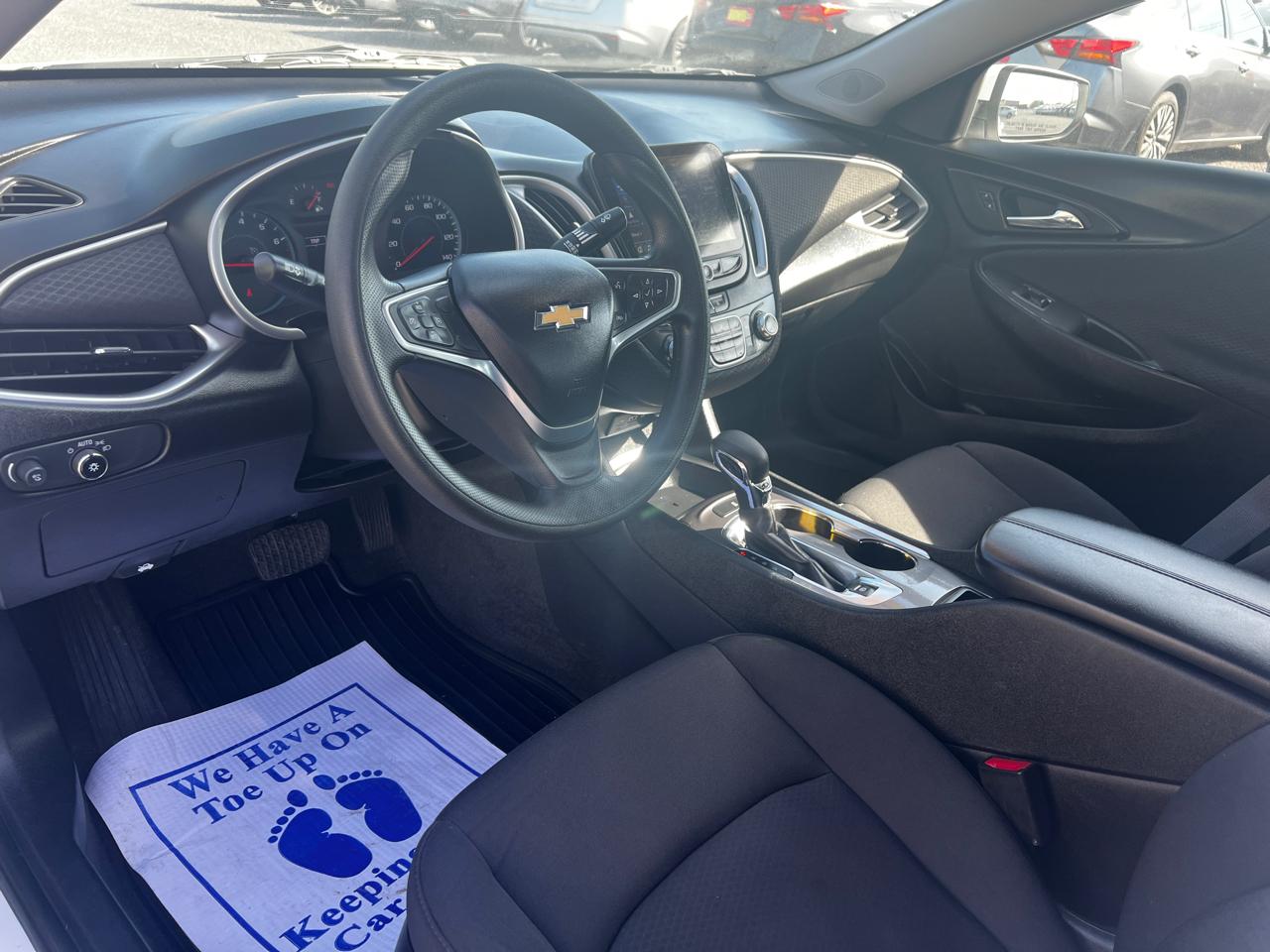 Chevrolet Malibu 4dr Sdn LT 2022