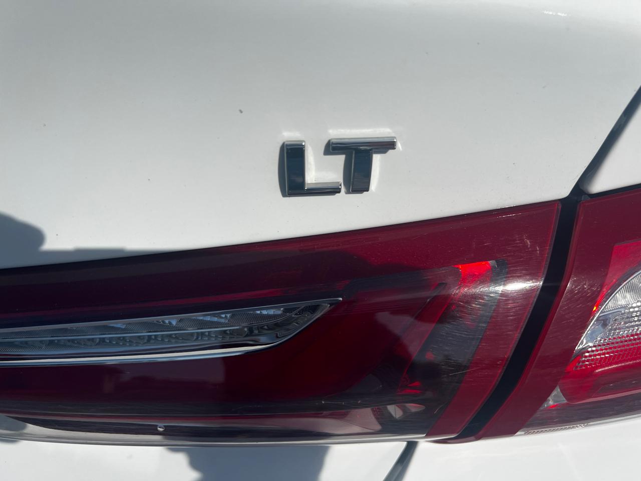 Chevrolet Malibu 4dr Sdn LT 2022