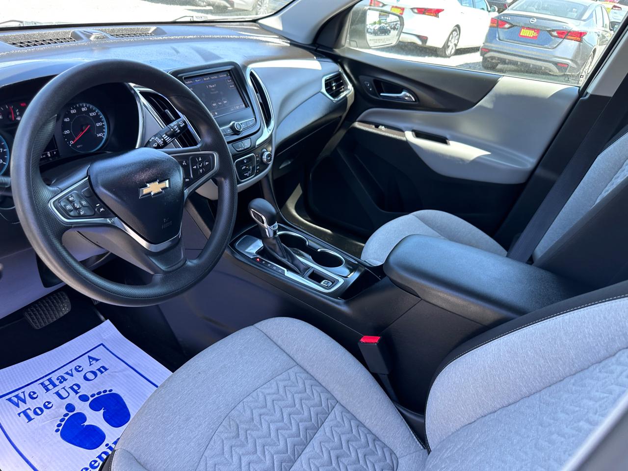 Chevrolet Equinox FWD 4dr LS w/1FL 2022
