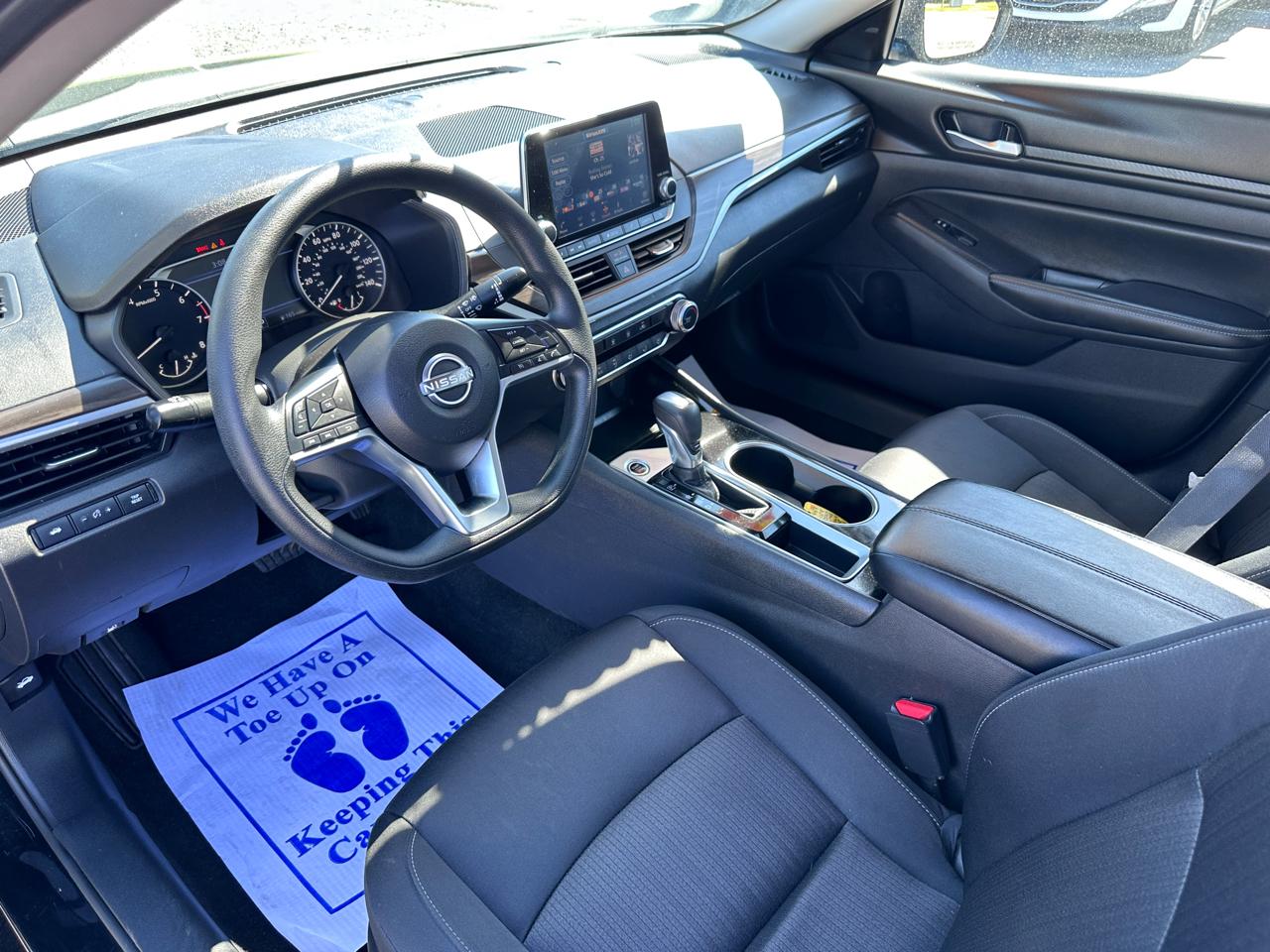 Nissan Altima 2.5 SV Sedan 2024