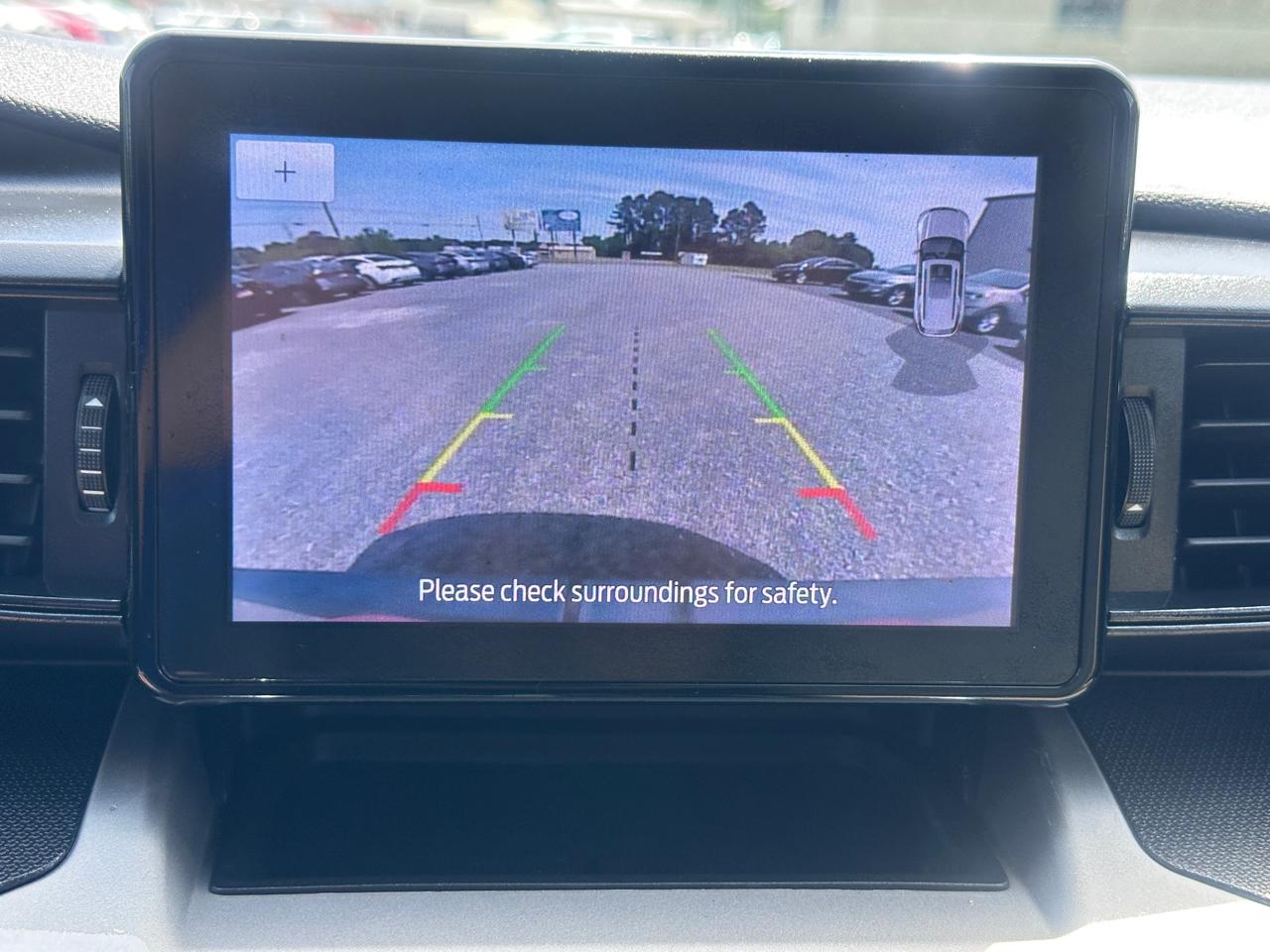 Ford Explorer Base 4WD 2021