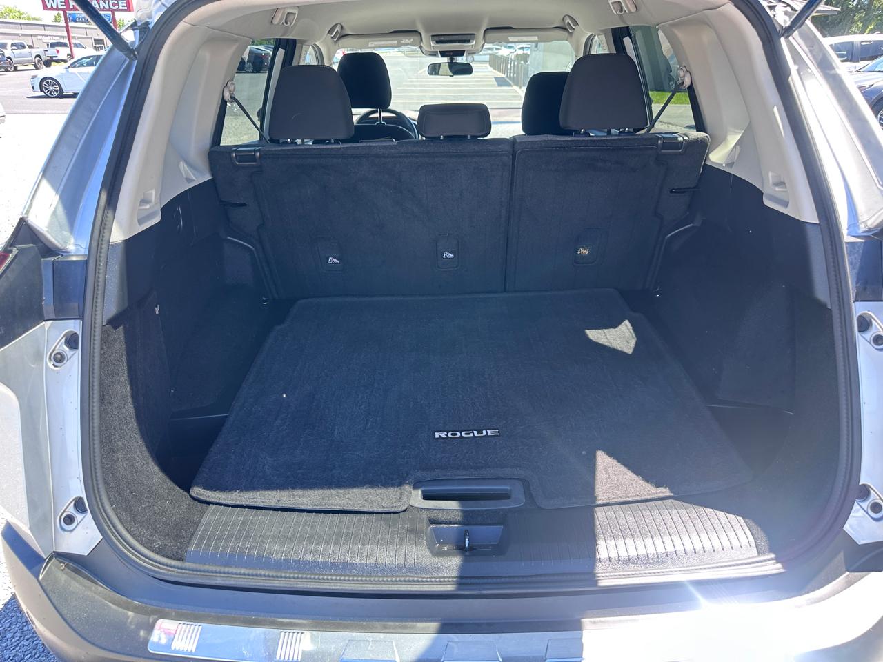 Nissan Rogue FWD SV 2021