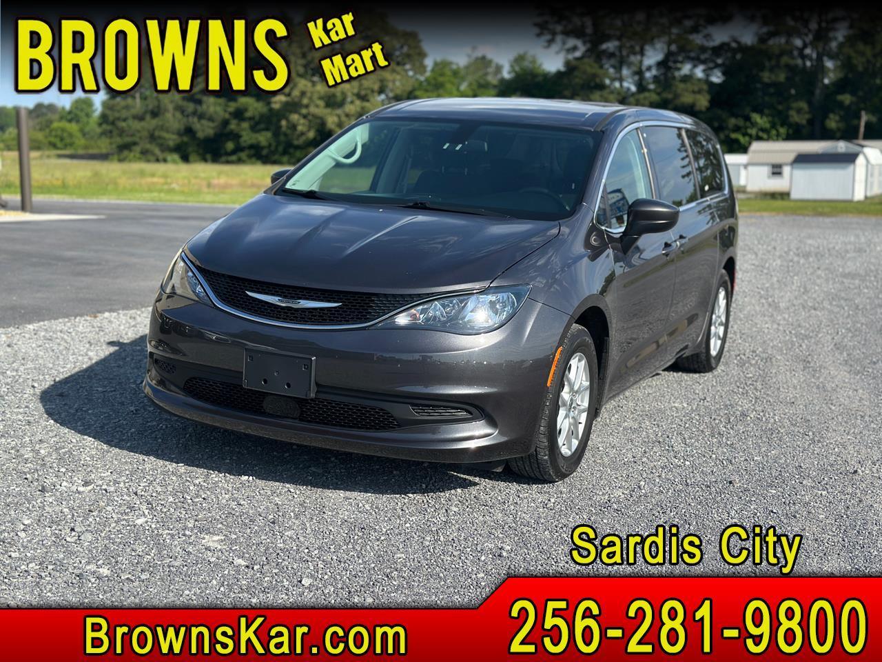 2021 Chrysler Voyager LX FWD