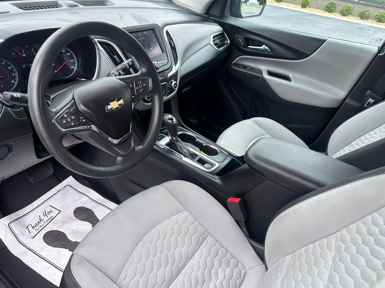 Chevrolet Equinox AWD 4dr LS w/1FL 2020