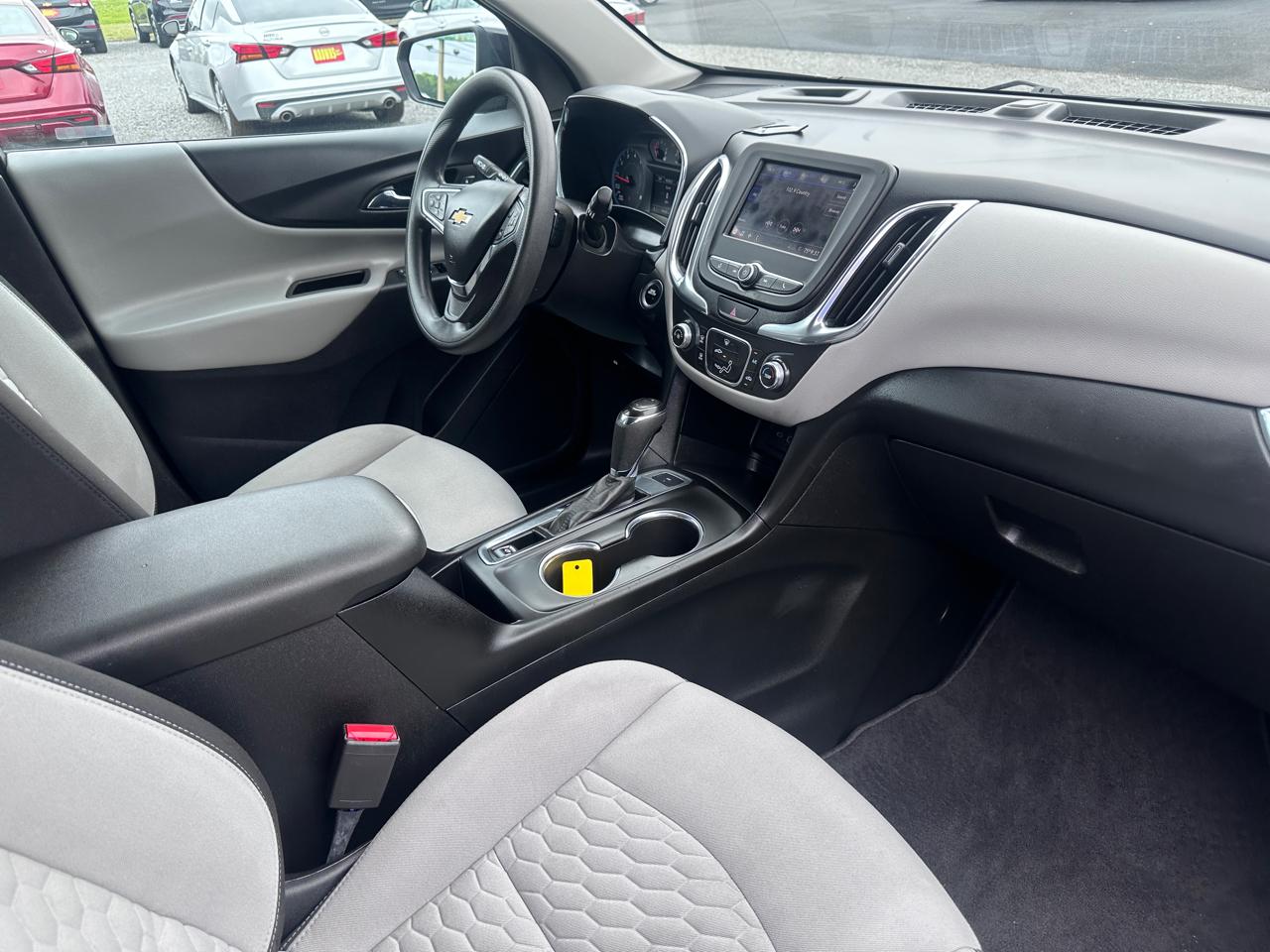 Chevrolet Equinox AWD 4dr LS w/1FL 2020