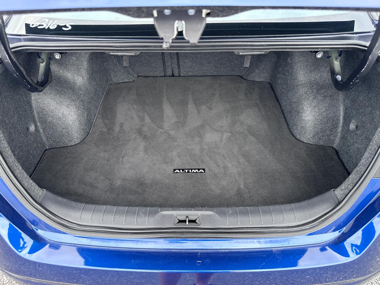 Nissan Altima 2.5 S Sedan 2021
