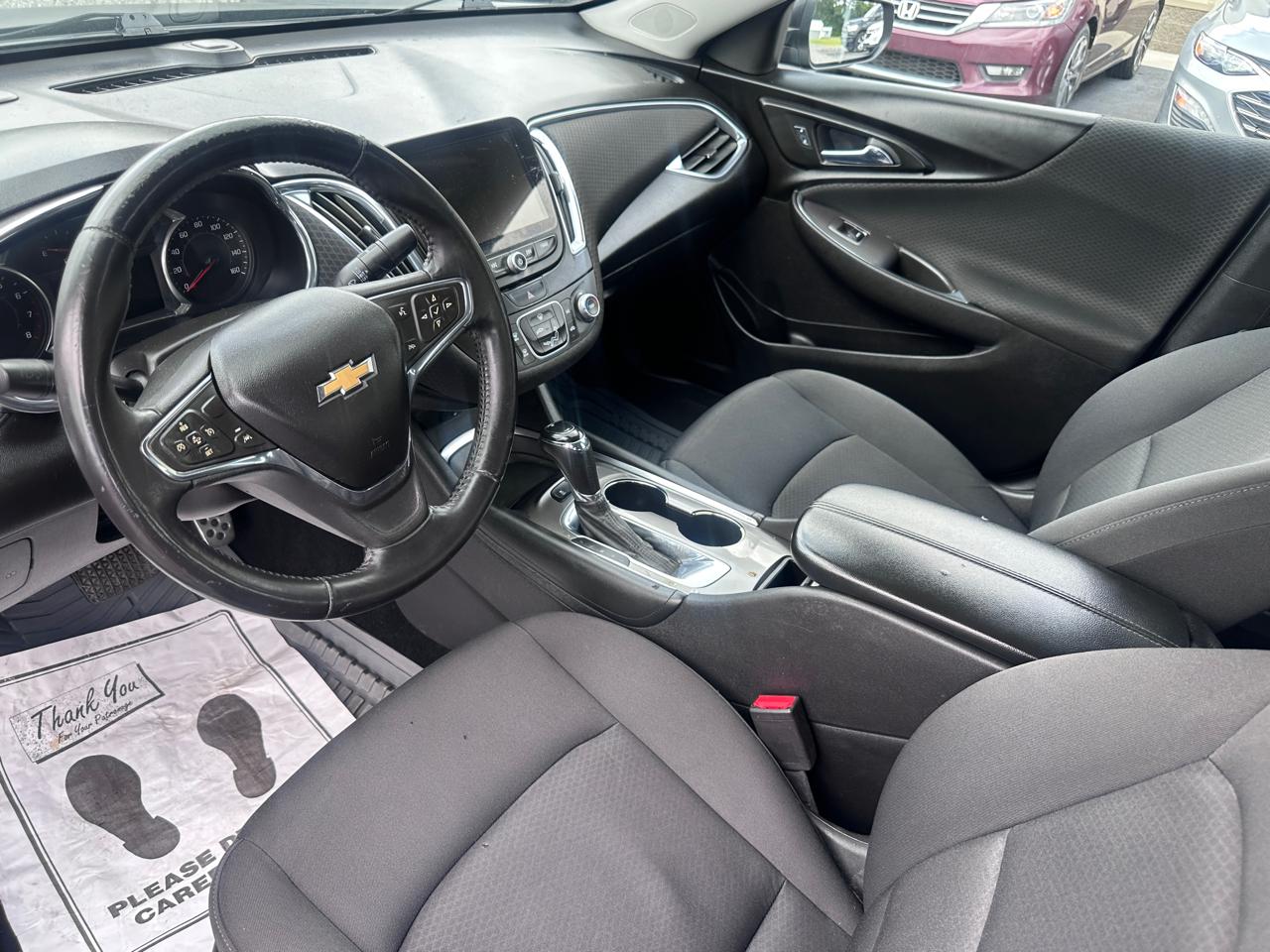 Chevrolet Malibu 4dr Sdn LT w/1LT 2017
