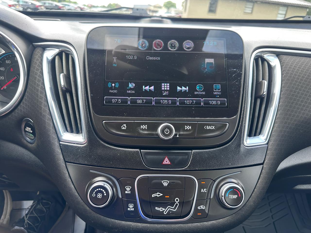 Chevrolet Malibu 4dr Sdn LT w/1LT 2017
