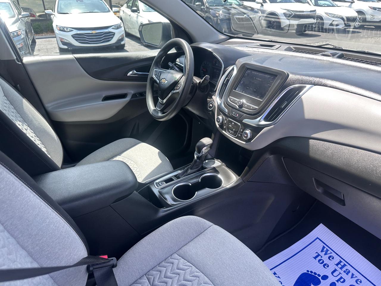 Chevrolet Equinox FWD 4dr LS w/1FL 2022