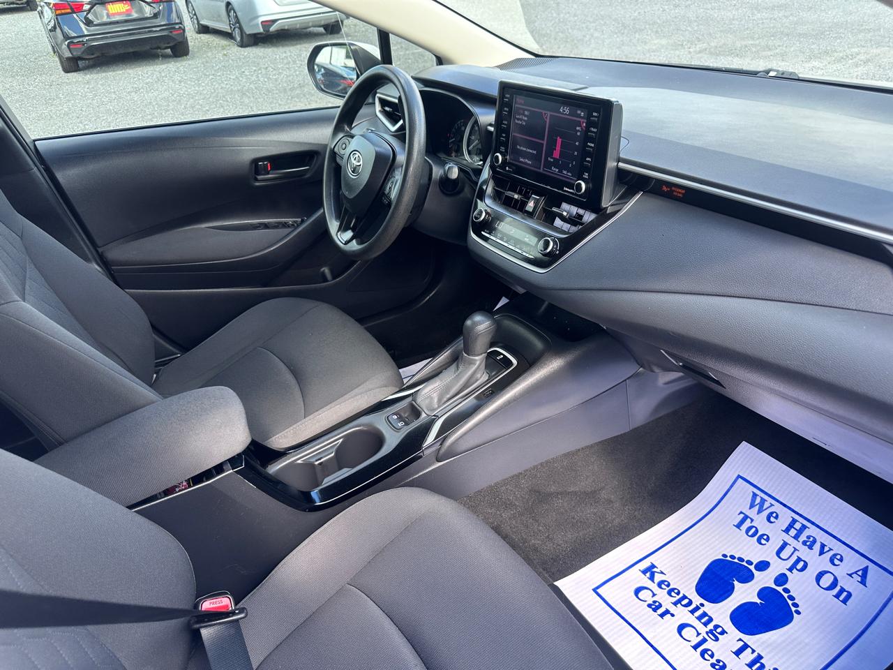 Toyota Corolla LE CVT (Natl) 2022