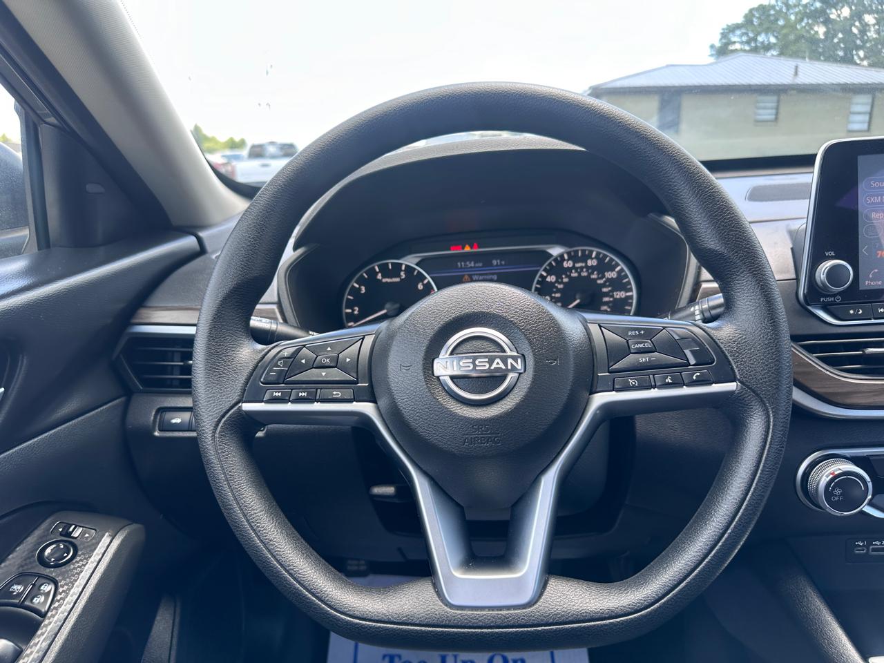 Nissan Altima 2.5 SV Sedan 2024