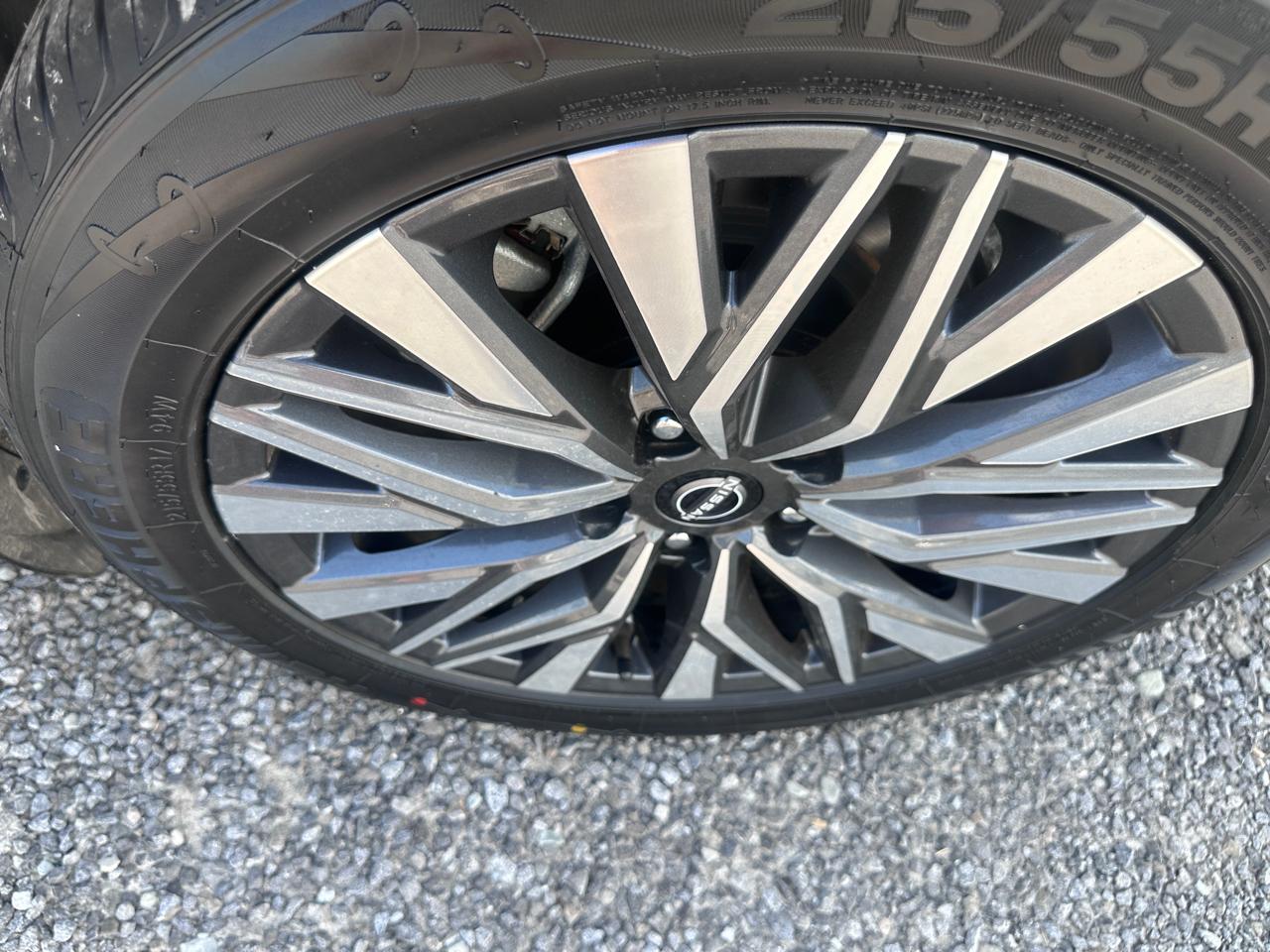 Nissan Altima 2.5 SV Sedan 2024