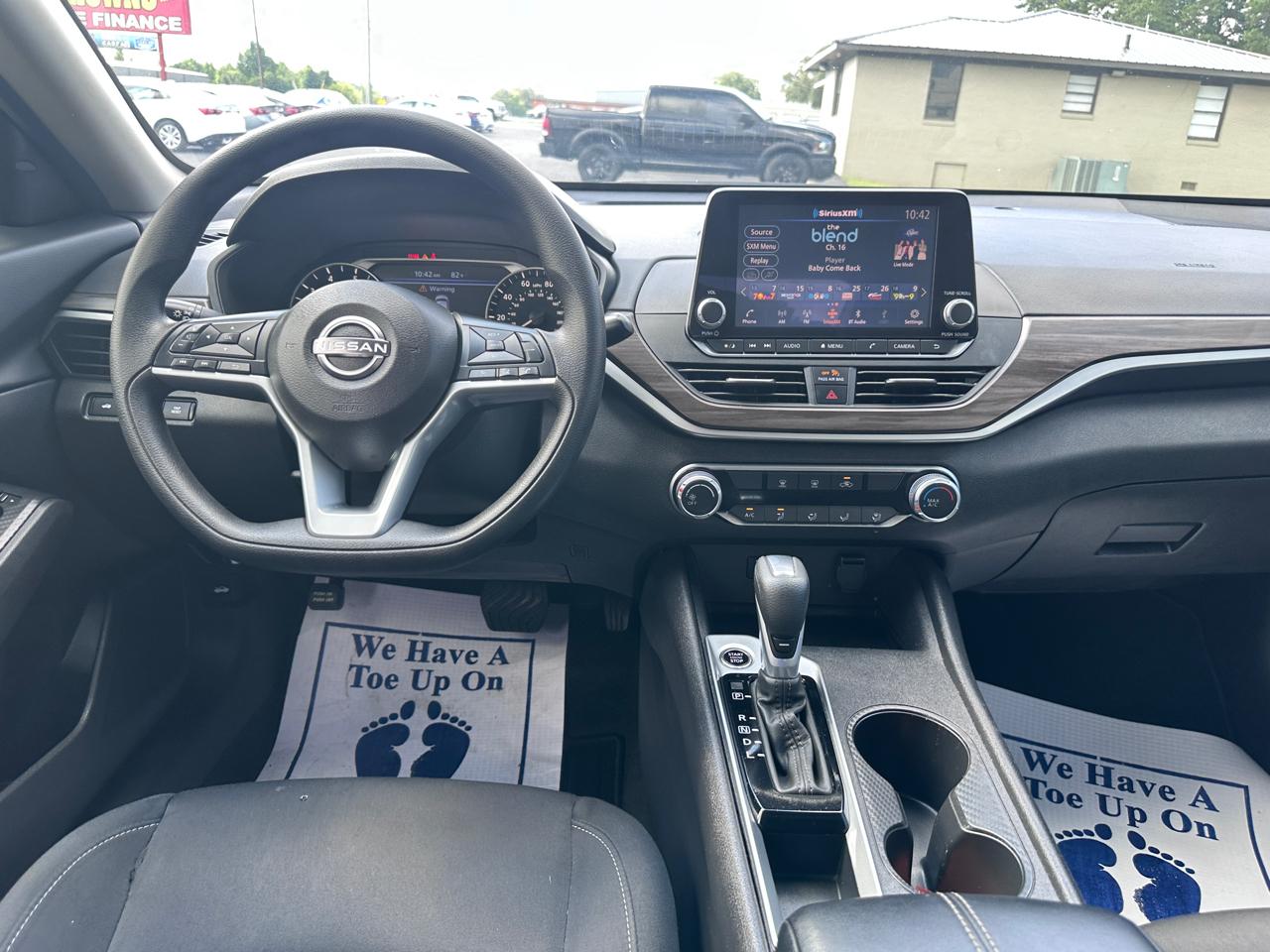 Nissan Altima SV FWD 2025