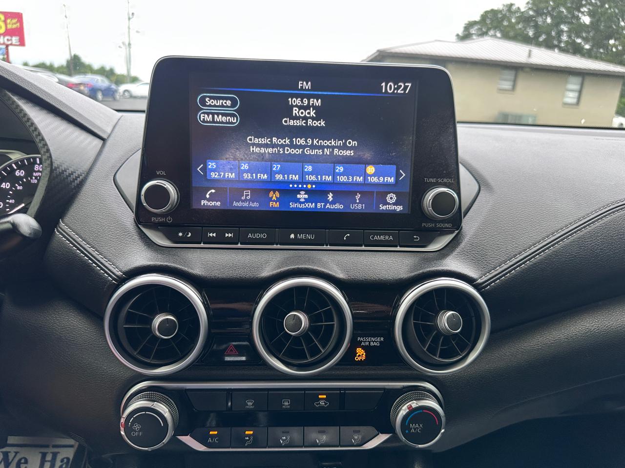 Nissan Sentra SV CVT 2022