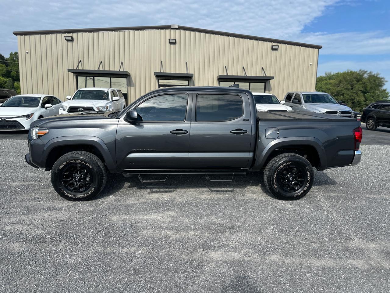 Toyota Tacoma 2WD SR5 Double Cab 5' Bed V6 AT (Natl) 2020