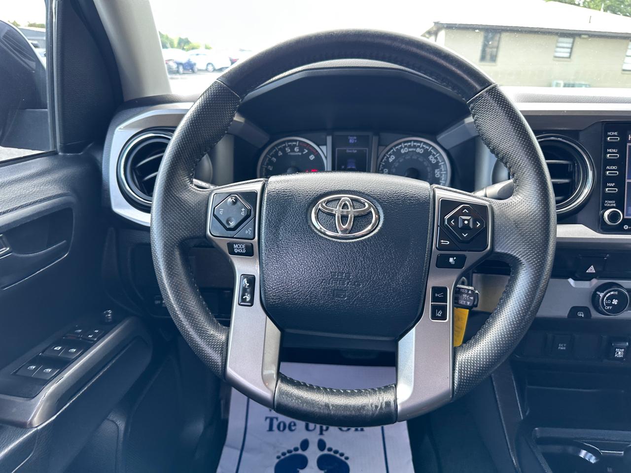 Toyota Tacoma 2WD SR5 Double Cab 5' Bed V6 AT (Natl) 2020