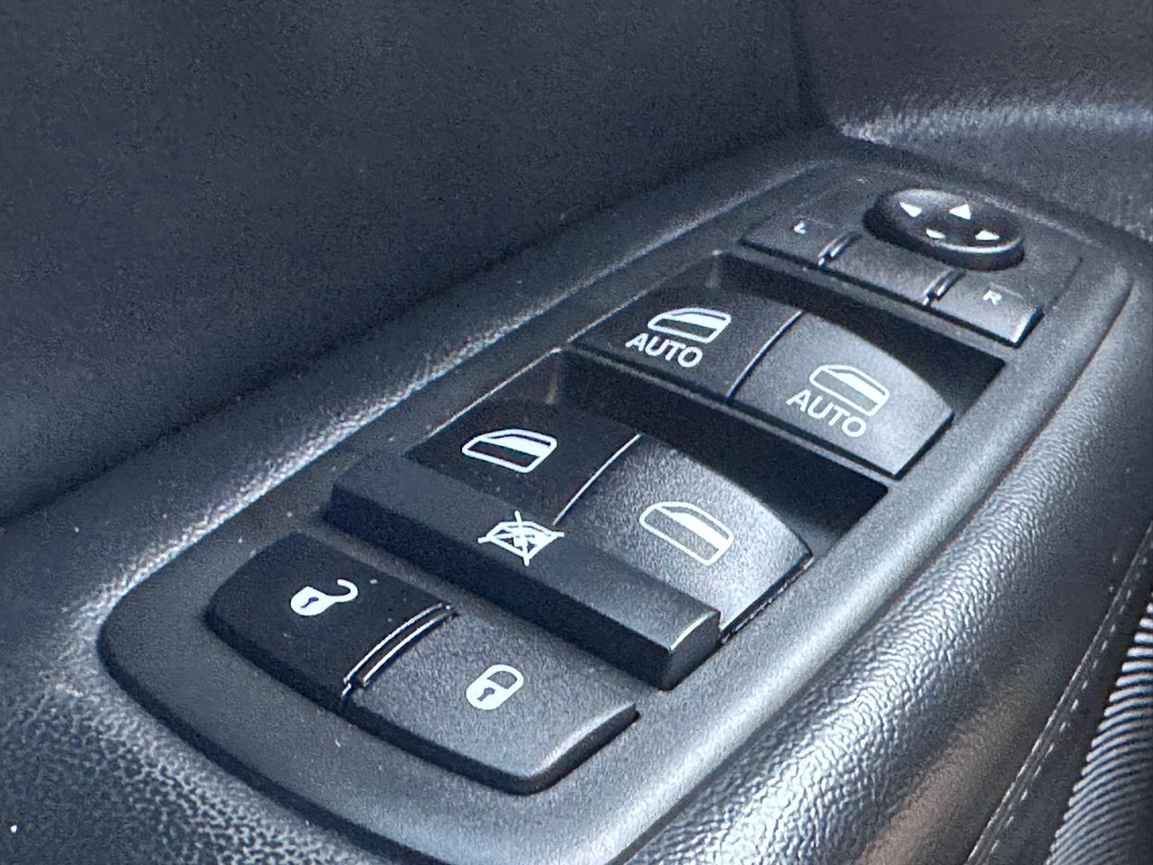 Jeep Grand Cherokee Laredo E 4x2 2021