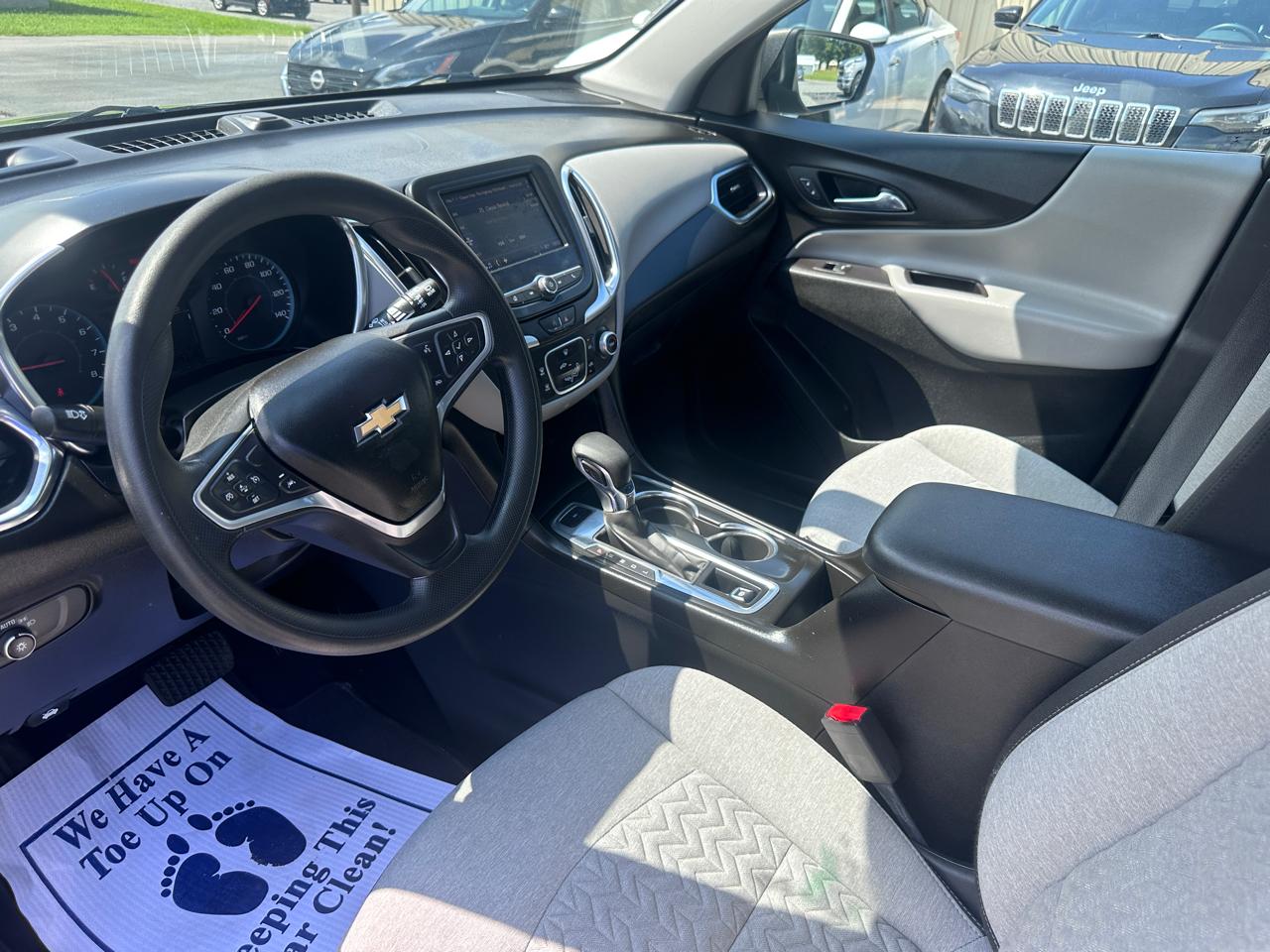 Chevrolet Equinox AWD 4dr LS w/1FL 2022