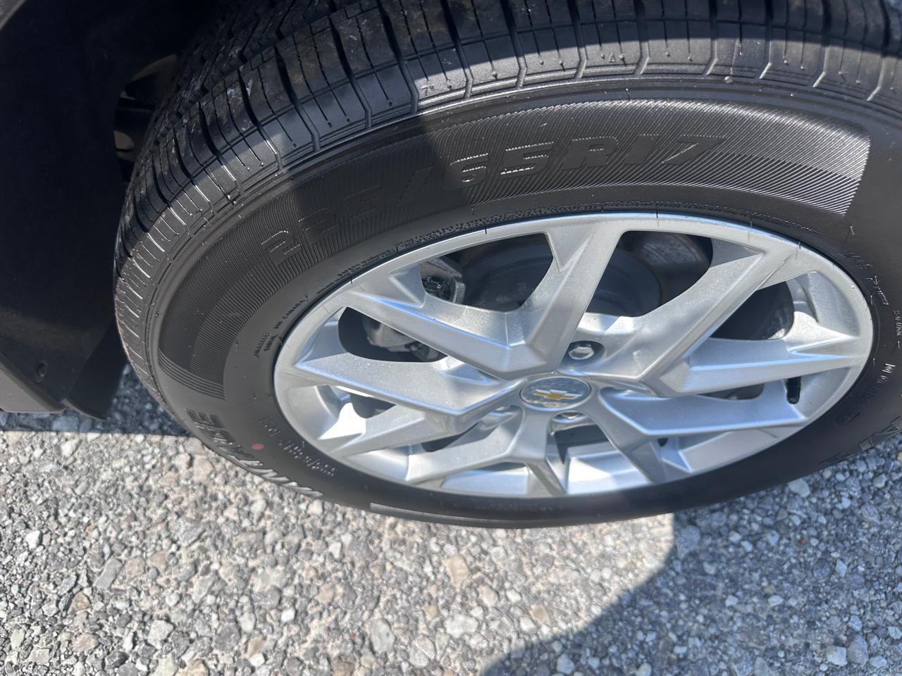 Chevrolet Equinox AWD 4dr LS w/1FL 2022