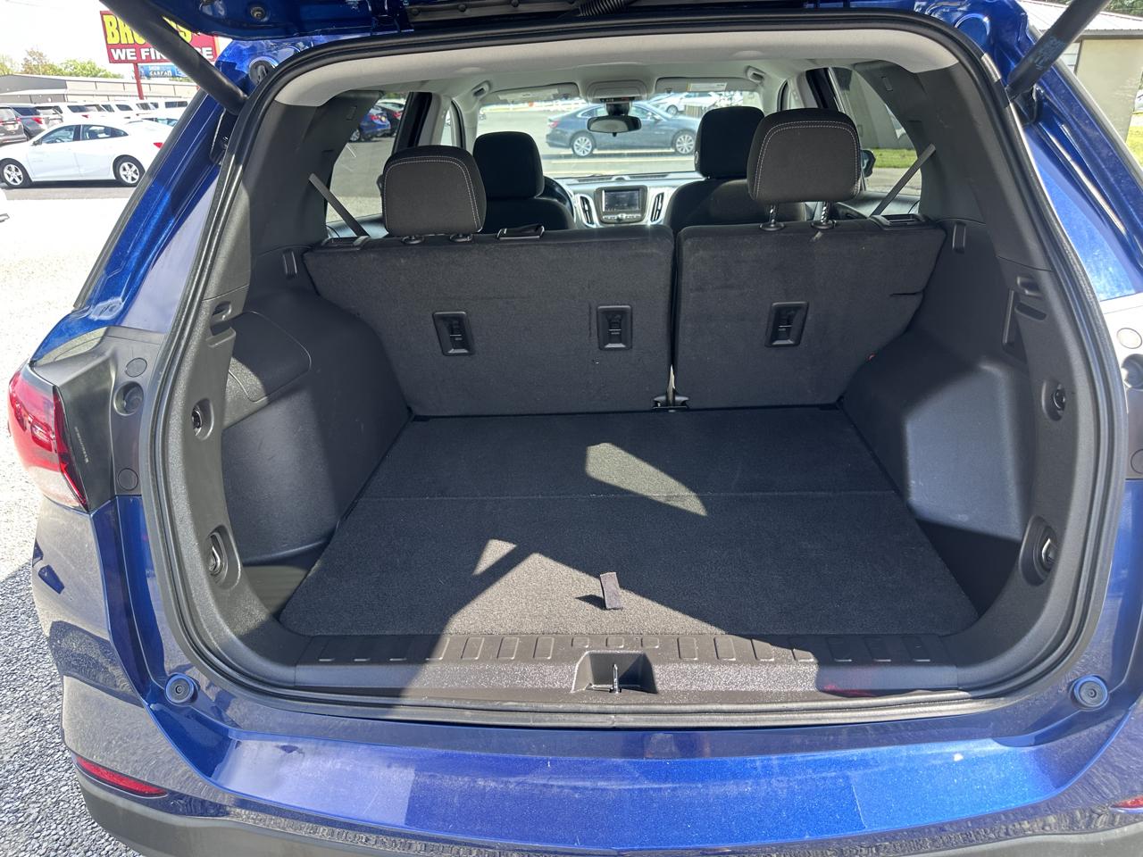 Chevrolet Equinox FWD 4dr LT w/2FL 2023