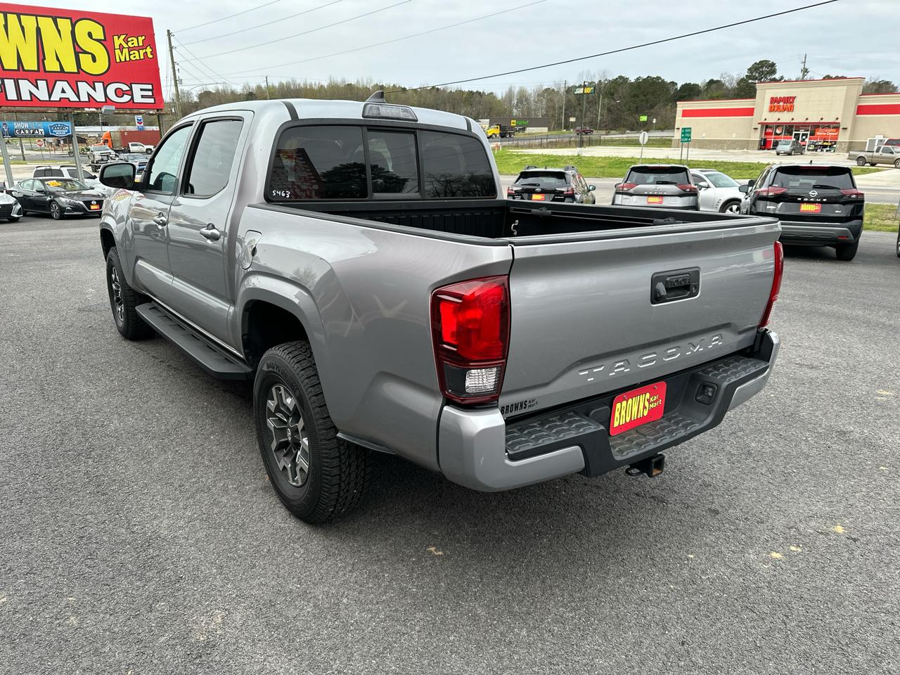 Toyota Tacoma 2WD SR5 Double Cab 5' Bed I4 AT (Natl) 2019