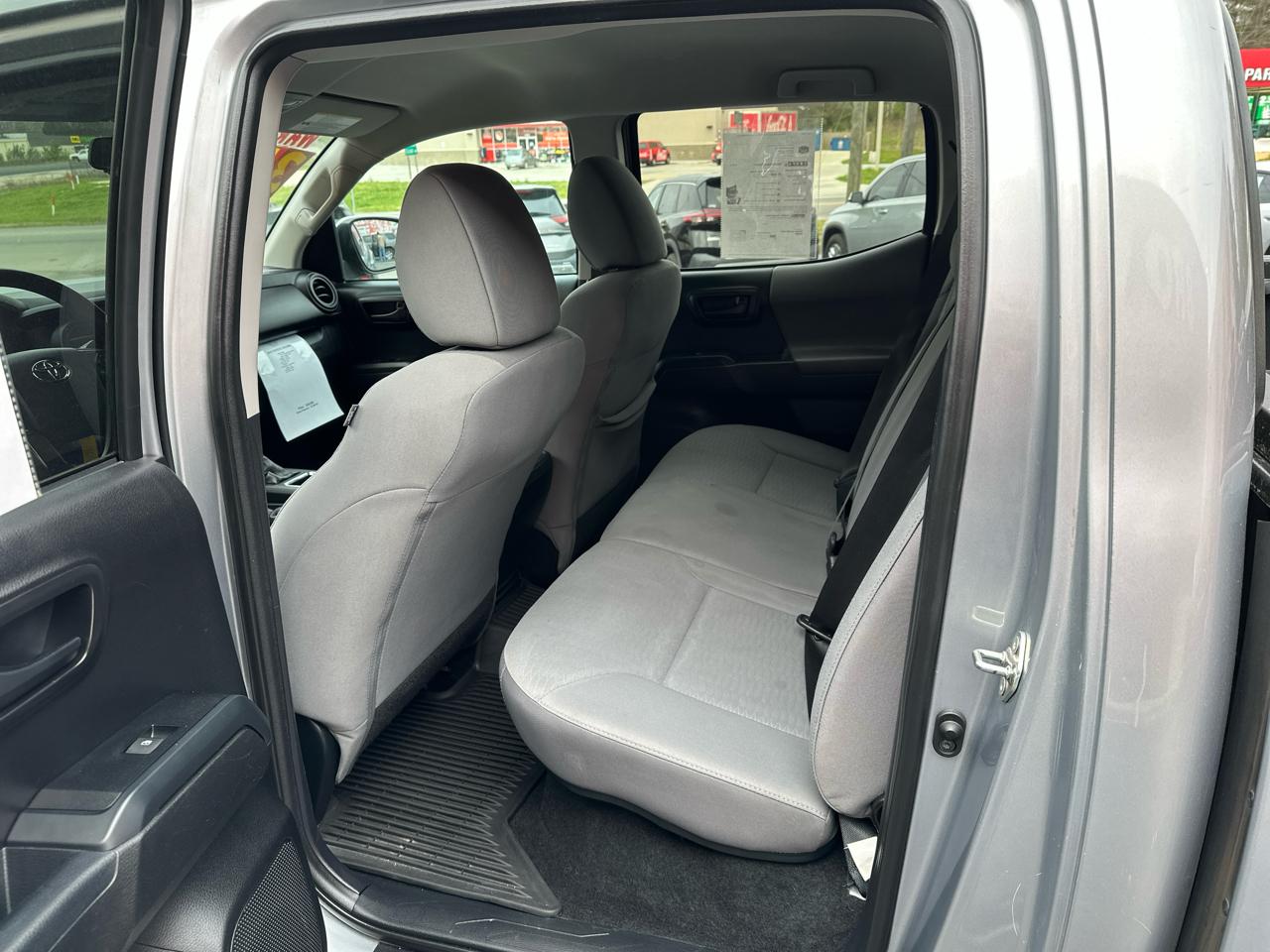 Toyota Tacoma 2WD SR5 Double Cab 5' Bed I4 AT (Natl) 2019