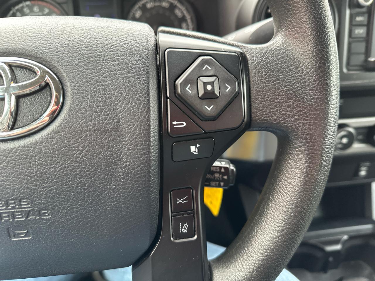 Toyota Tacoma 2WD SR5 Double Cab 5' Bed I4 AT (Natl) 2019