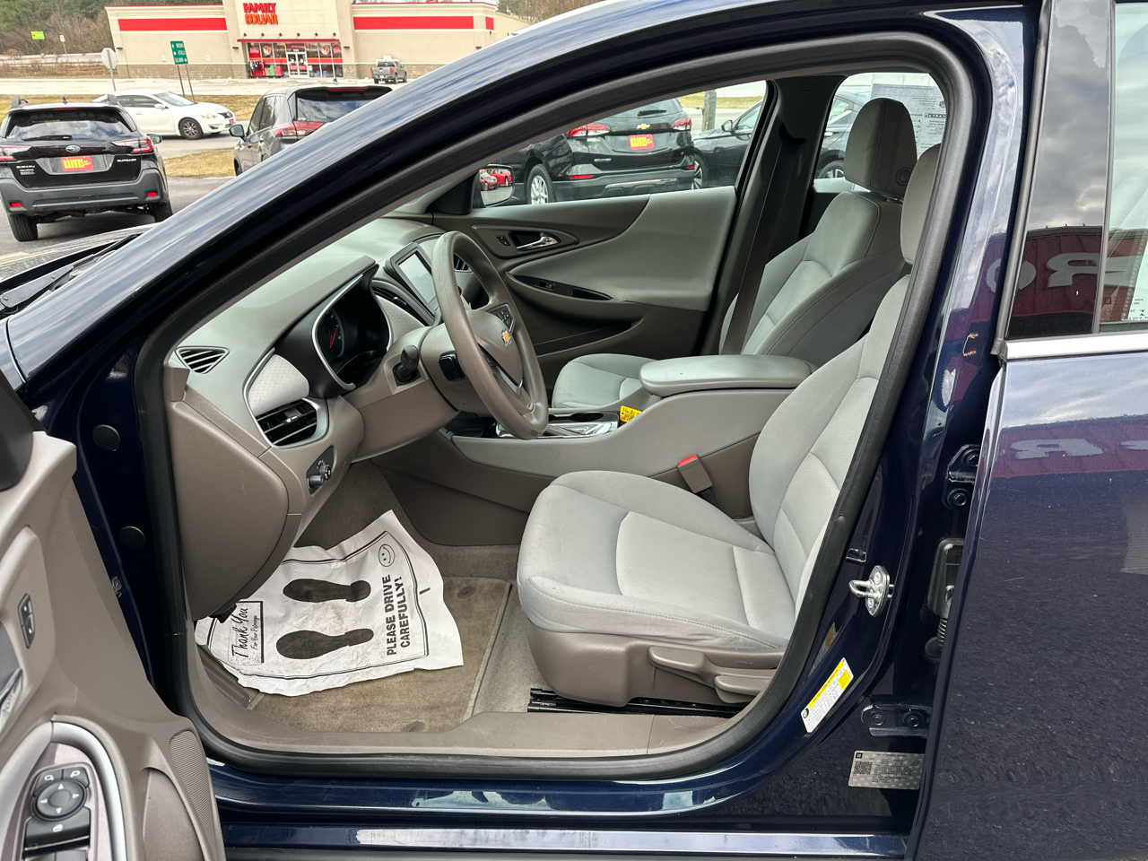 Chevrolet Malibu 4dr Sdn LS w/1FL 2018