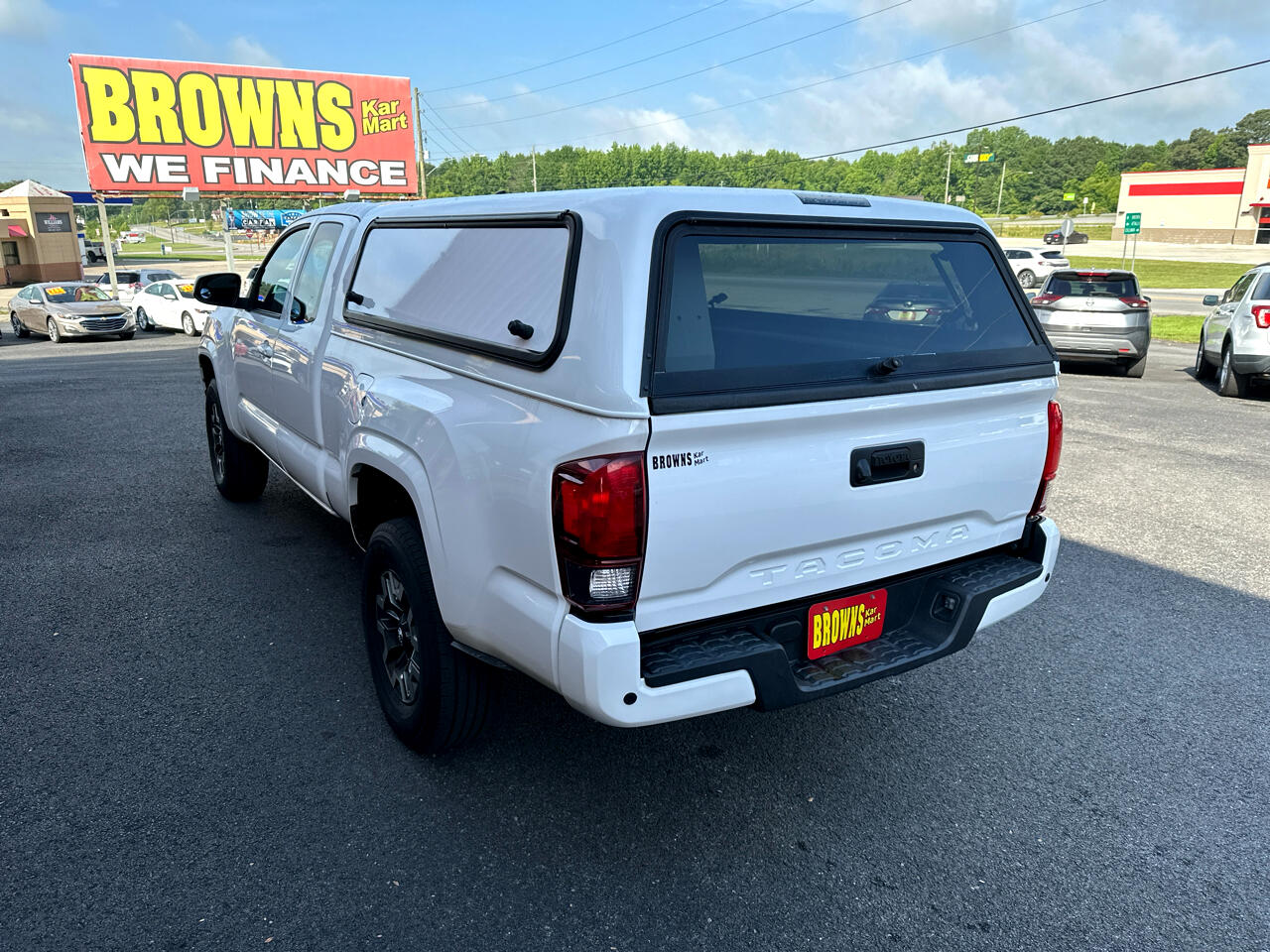 Toyota Tacoma SR Access Cab 6' Bed I4 4x2 AT (Natl) 2018 Toyota Tacoma SR Access Cab 6' Bed I4 4x2 AT (Natl) 2018
