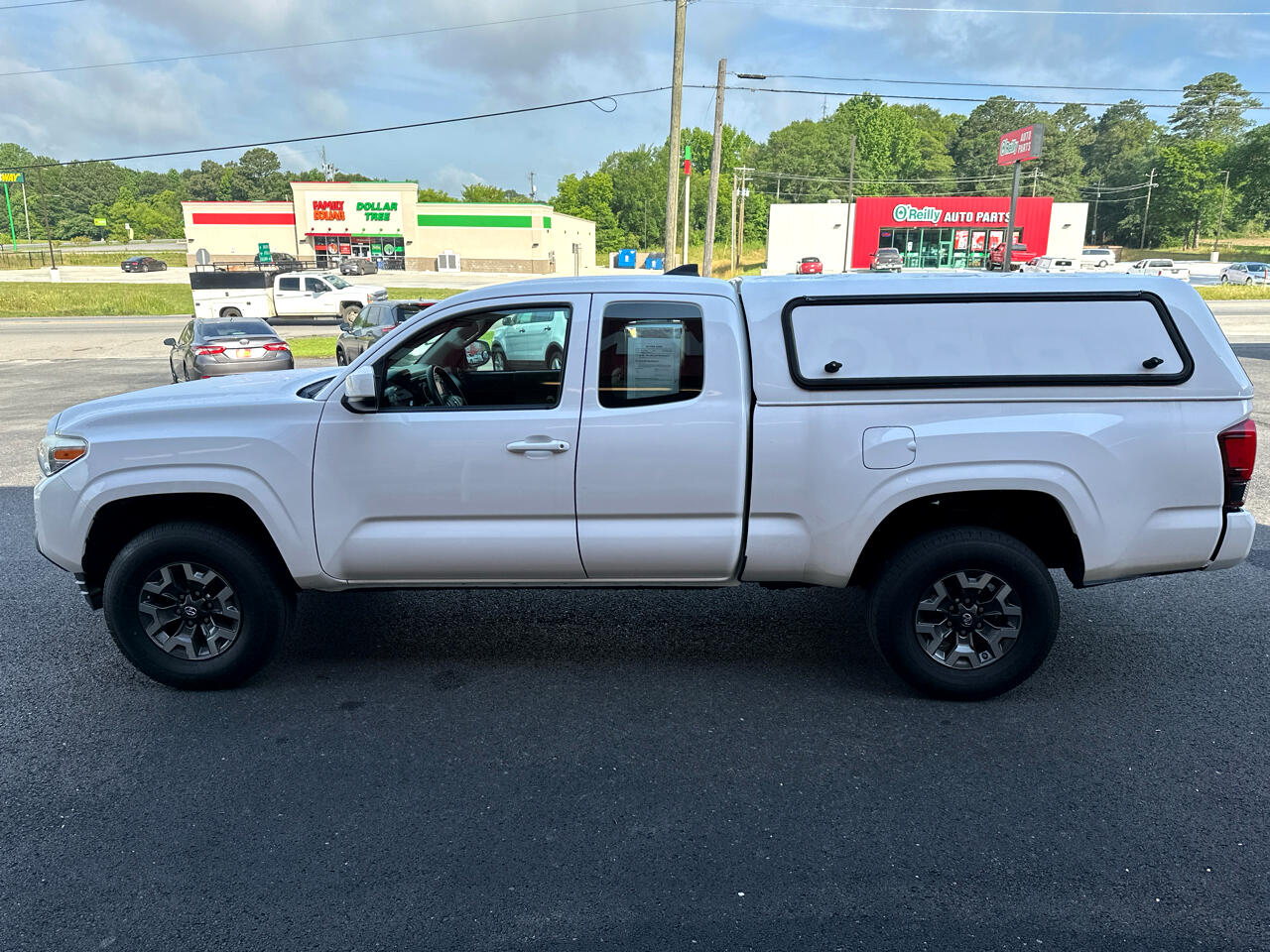 Toyota Tacoma SR Access Cab 6' Bed I4 4x2 AT (Natl) 2018 Toyota Tacoma SR Access Cab 6' Bed I4 4x2 AT (Natl) 2018