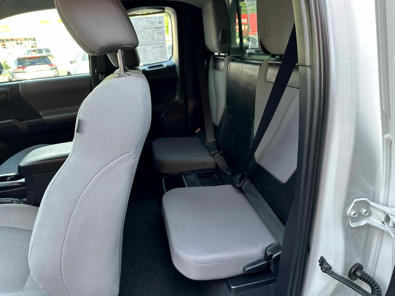 Toyota Tacoma SR Access Cab 6' Bed I4 4x2 AT (Natl) 2018 Toyota Tacoma SR Access Cab 6' Bed I4 4x2 AT (Natl) 2018