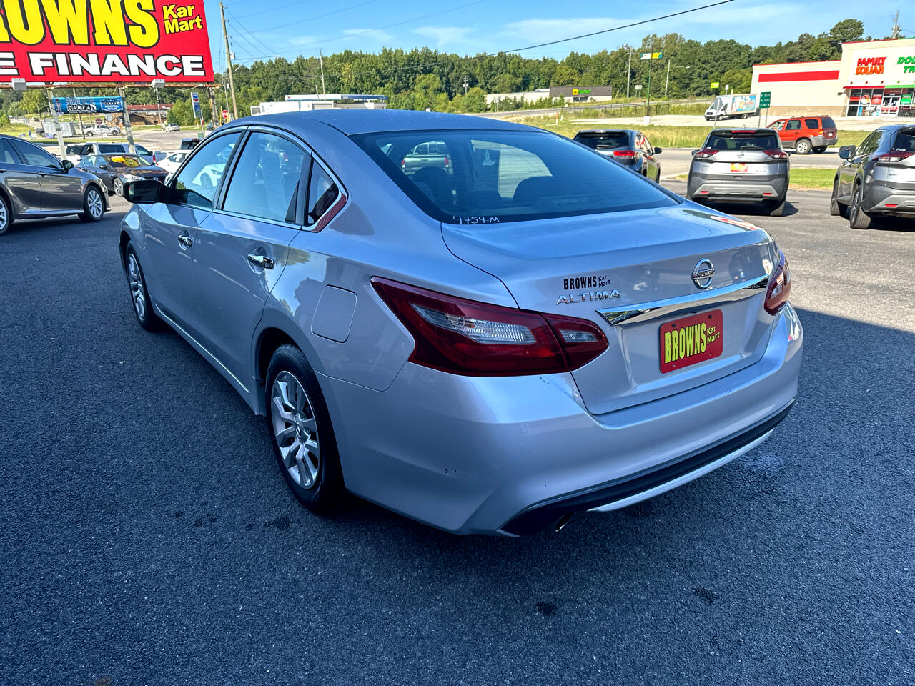 Nissan Altima 2.5 S Sedan 2018 Nissan Altima 2.5 S Sedan 2018