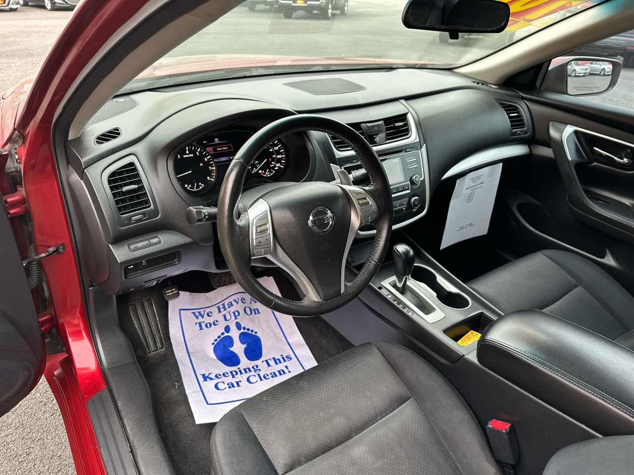 Nissan Altima 4dr Sdn I4 2.5 SR 2016