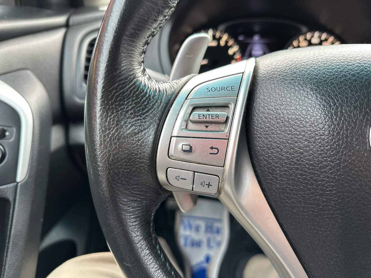 Nissan Altima 4dr Sdn I4 2.5 SR 2016