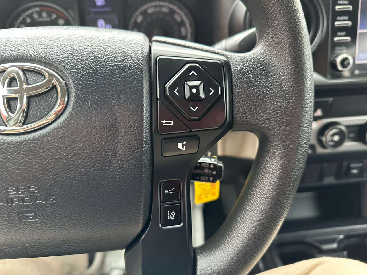 Toyota Tacoma 2WD SR Double Cab 5' Bed I4 AT (Natl) 2020