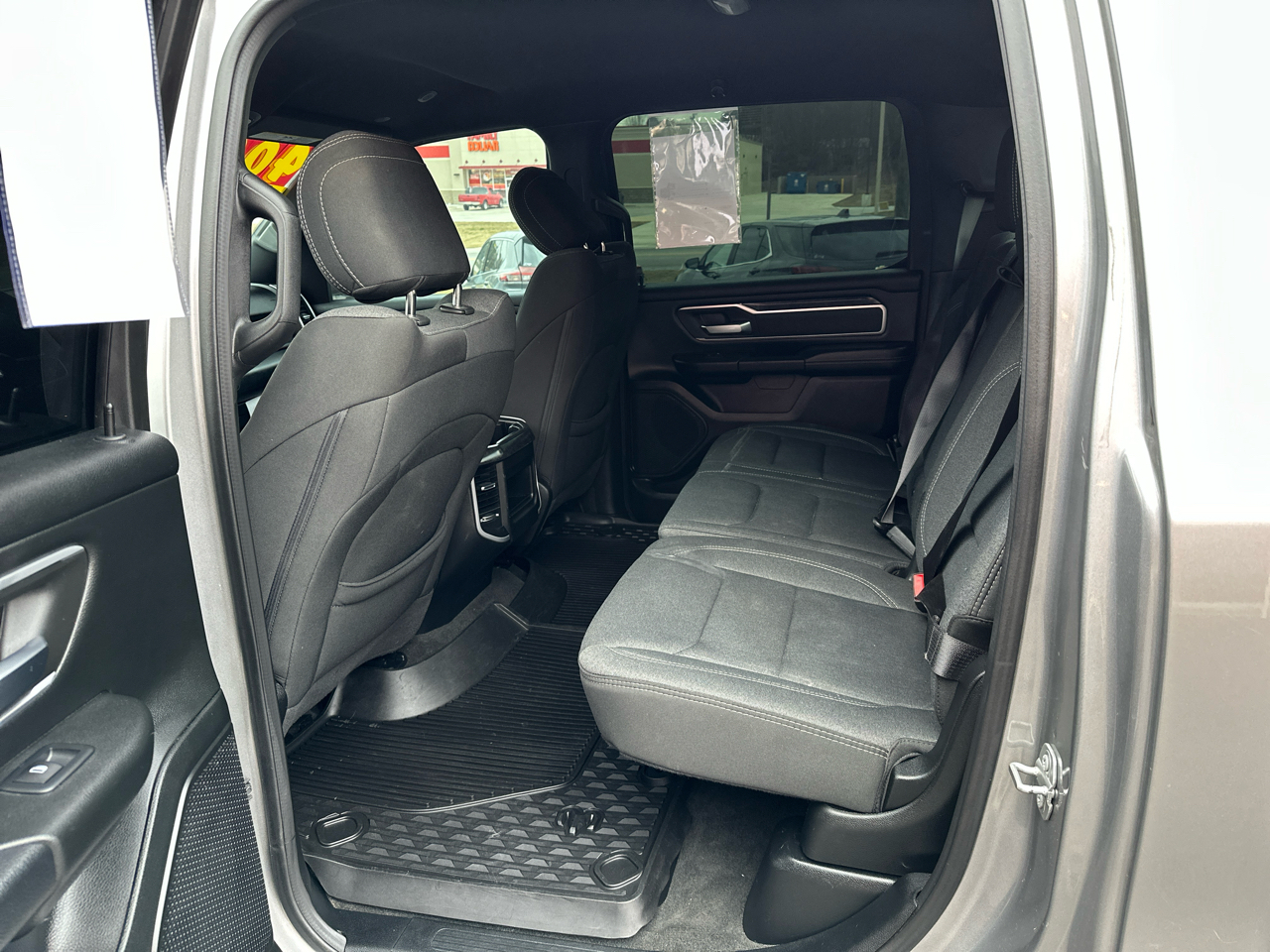 RAM 1500 Lone Star 4x2 Crew Cab 5'7" Box 2020