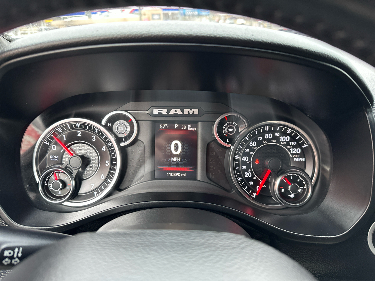 RAM 1500 Lone Star 4x2 Crew Cab 5'7" Box 2020