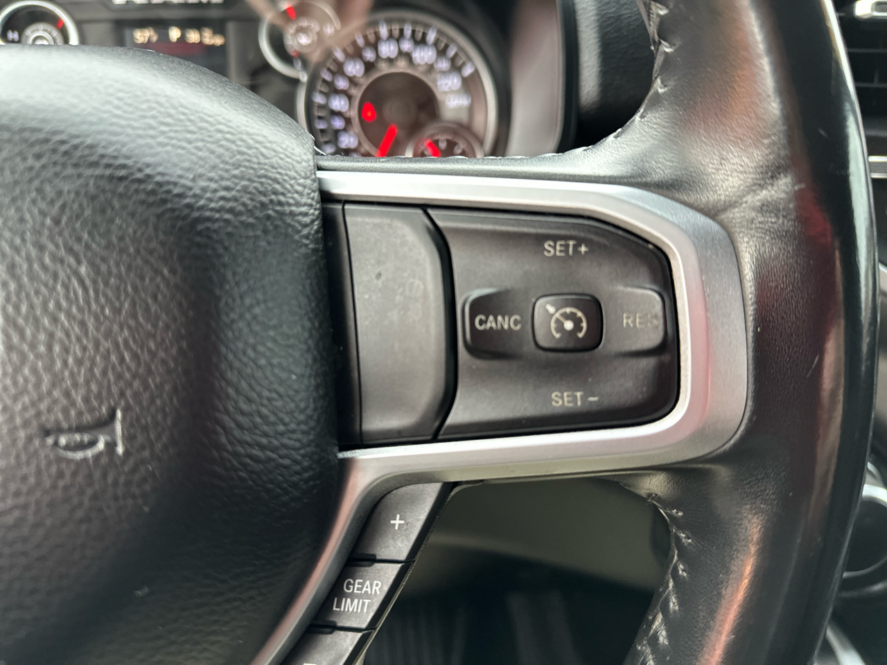 RAM 1500 Lone Star 4x2 Crew Cab 5'7" Box 2020