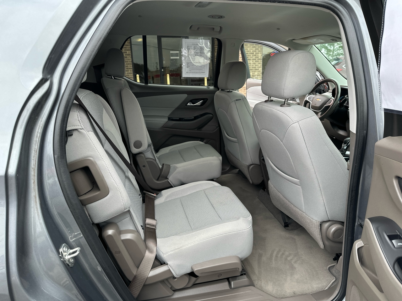 Chevrolet Traverse FWD 4dr LT Cloth w/1LT 2021