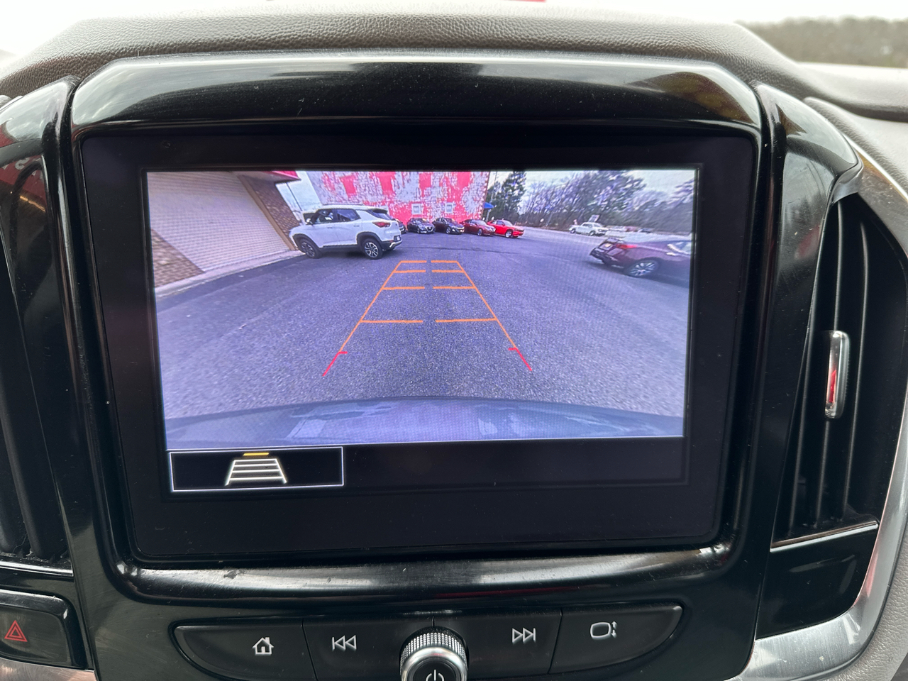 Chevrolet Traverse FWD 4dr LT Cloth w/1LT 2021