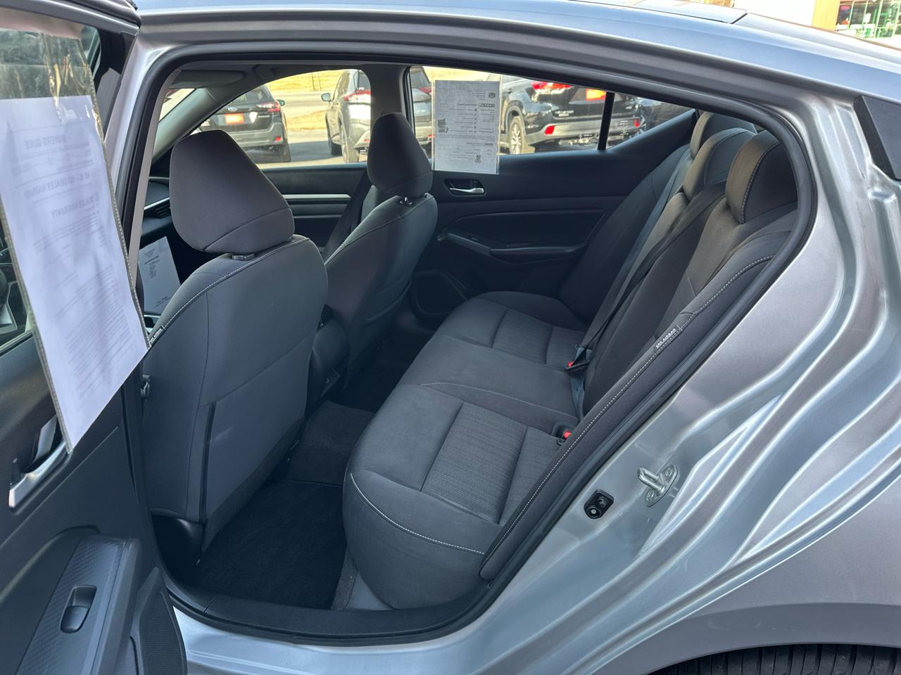 Nissan Altima 2.5 SV Sedan 2022