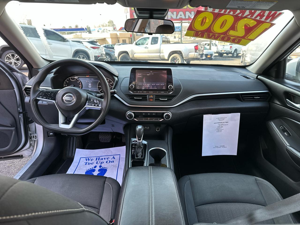 Nissan Altima 2.5 SV Sedan 2022