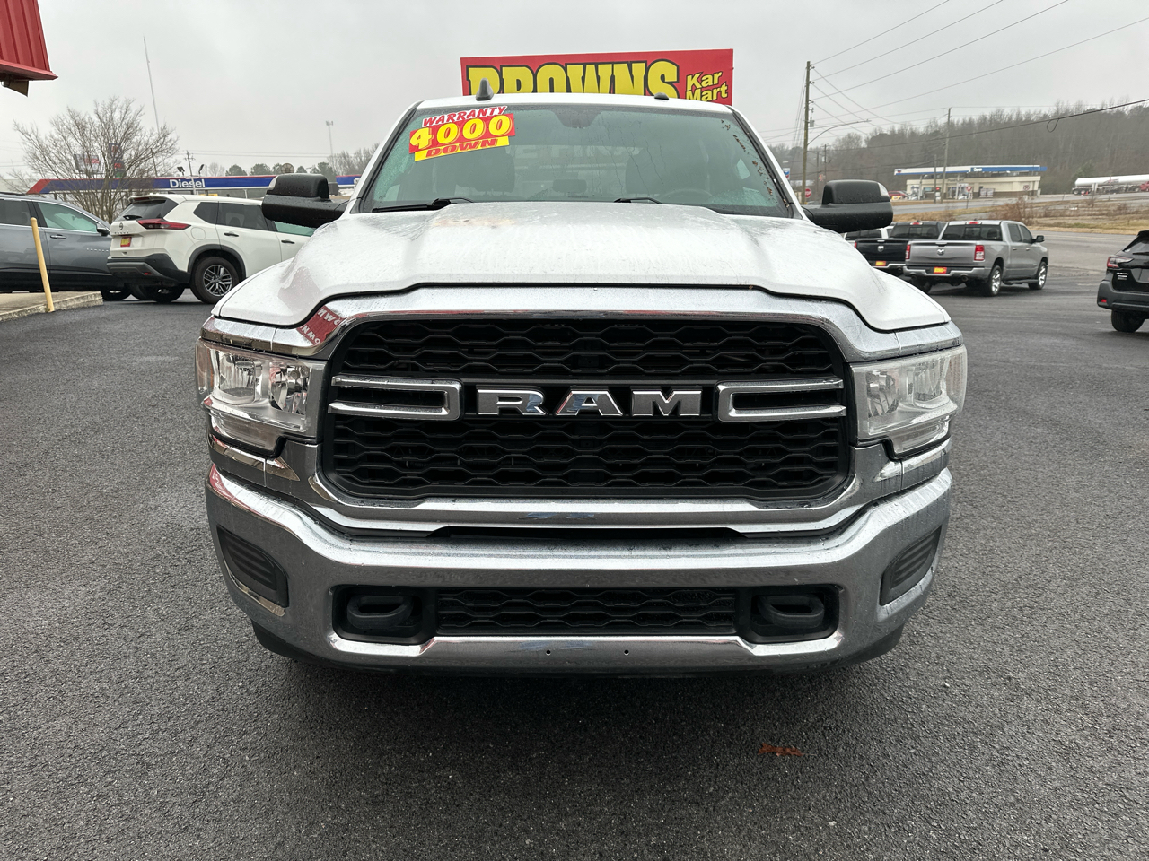 RAM 2500 Tradesman 4x2 Crew Cab 8' Box 2021