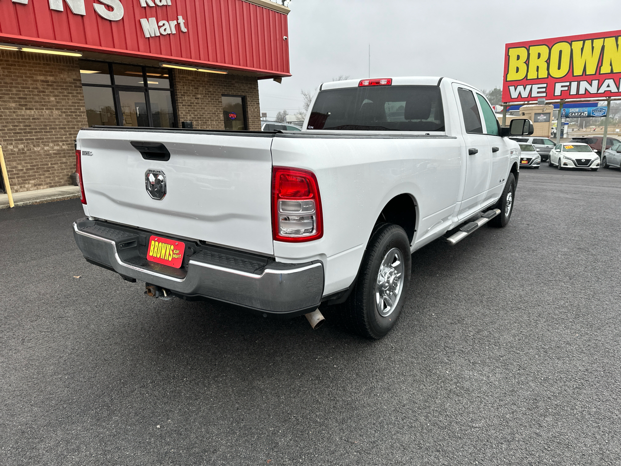 RAM 2500 Tradesman 4x2 Crew Cab 8' Box 2021