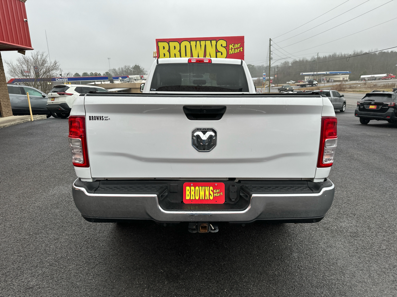 RAM 2500 Tradesman 4x2 Crew Cab 8' Box 2021