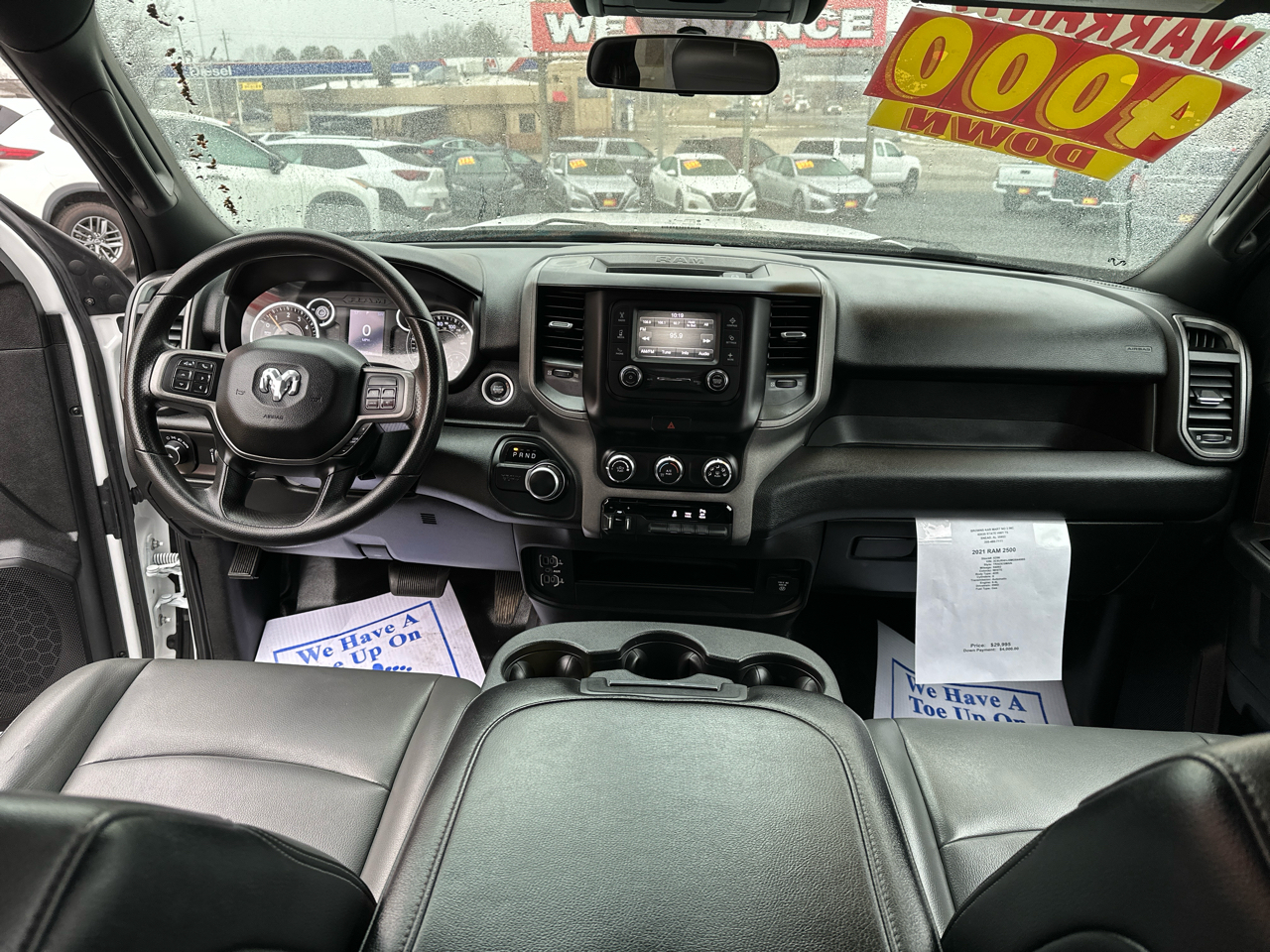 RAM 2500 Tradesman 4x2 Crew Cab 8' Box 2021