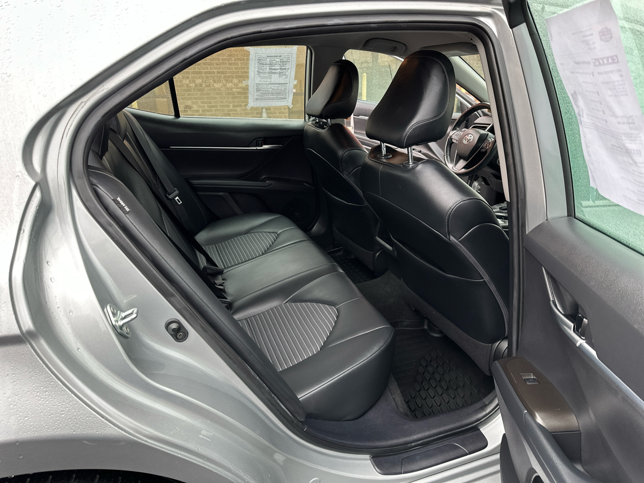 Toyota Camry SE Nightshade Auto (Natl) 2021