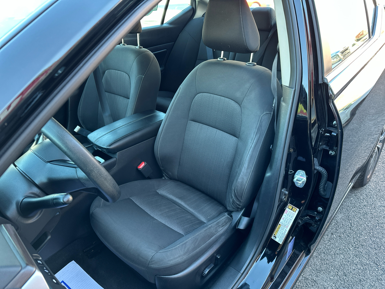 Nissan Altima 2.5 SV Sedan 2024